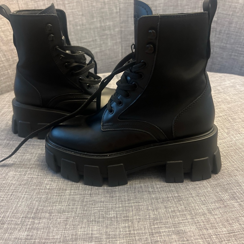 Prada Sleek Black Lace-Up Boots - Picture 14 of 16